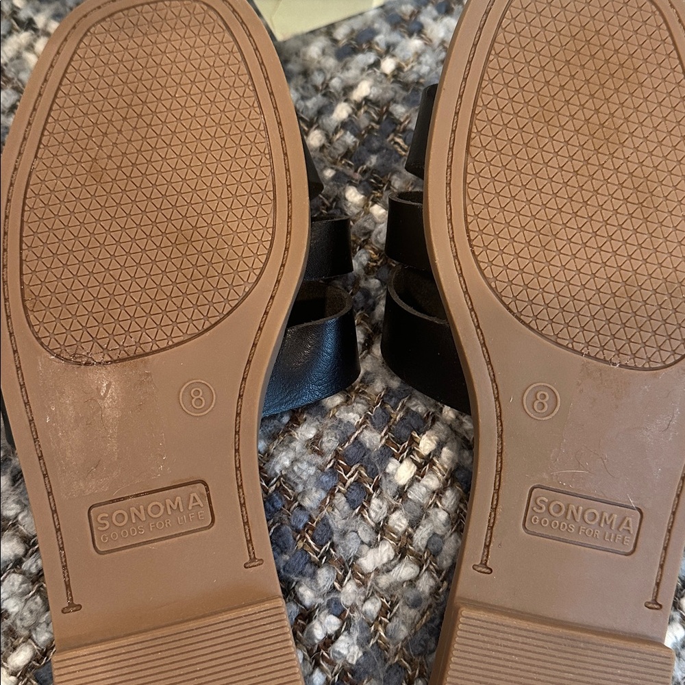 Like new. Sonoma Goods For Life® Rivka women's sandals. Black, Size 8. - Picture 10 of 13